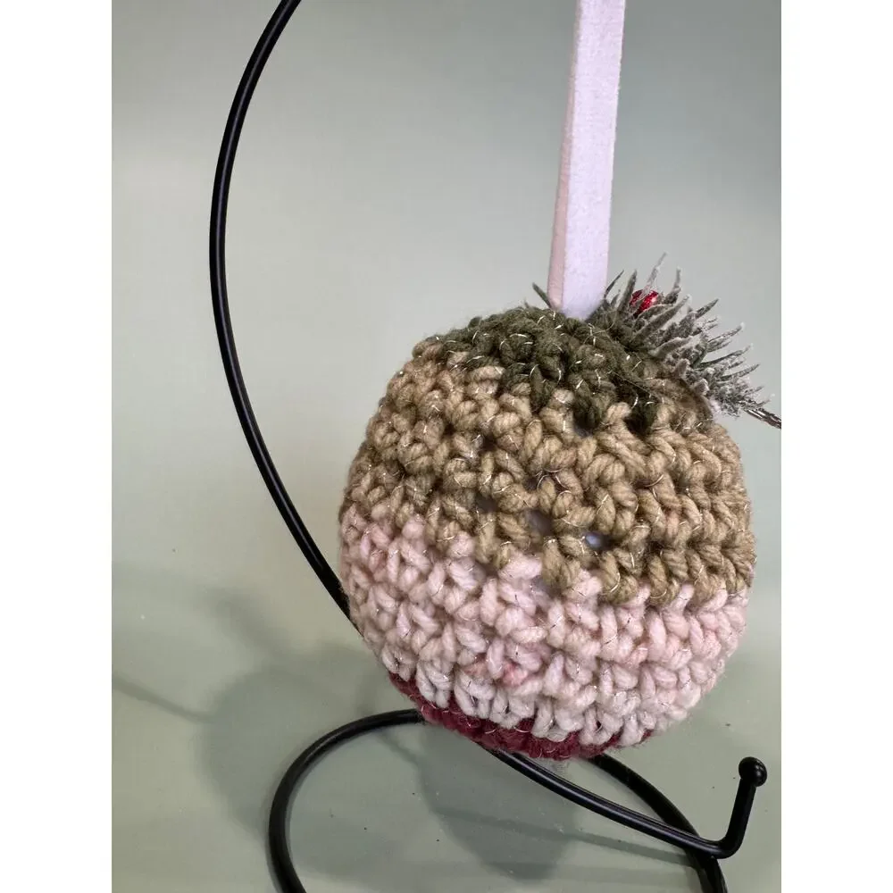 Handmade Crocheted Christmas Ornament Ball Bauble Tree Decoration   CO16 - Picture 3 of 4